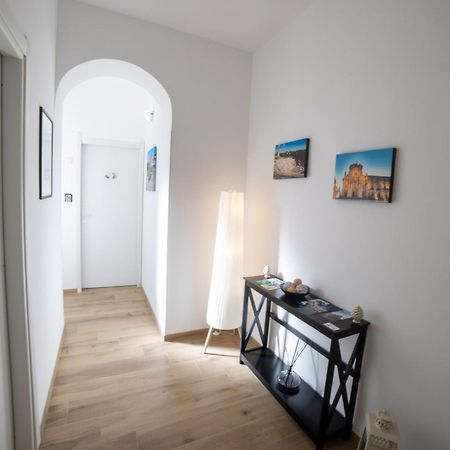 Residence Le Tre Piazze Сиракузы Экстерьер фото