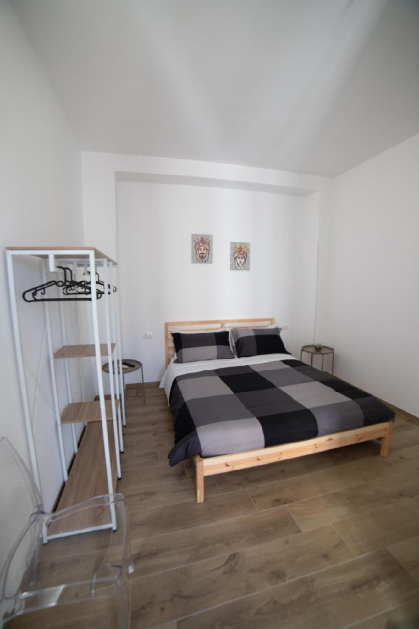 Residence Le Tre Piazze Сиракузы Экстерьер фото