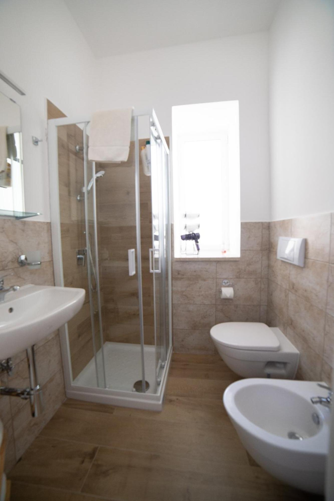 Residence Le Tre Piazze Сиракузы Экстерьер фото