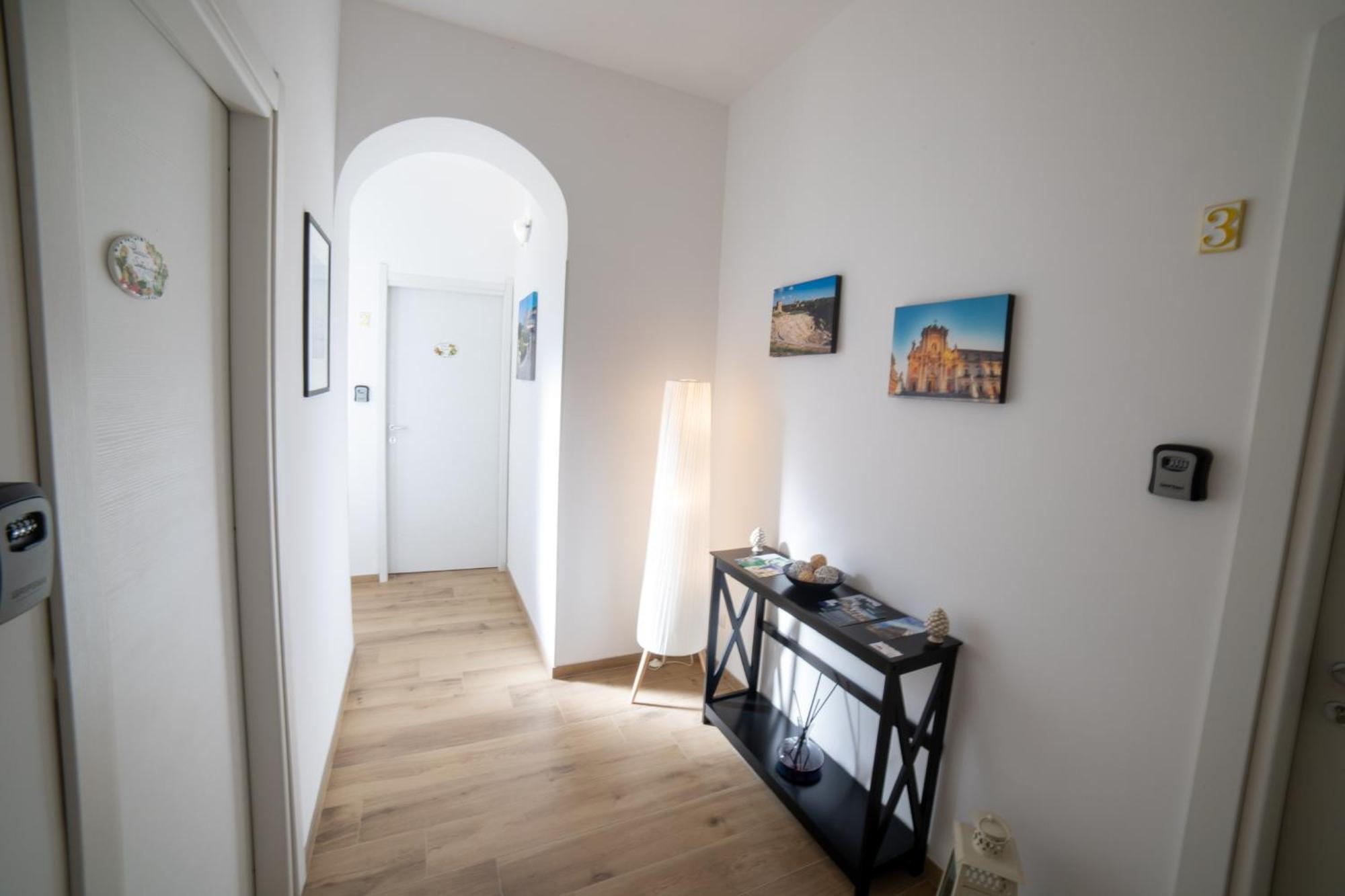 Residence Le Tre Piazze Сиракузы Экстерьер фото